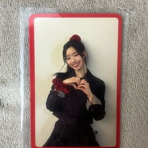 Twice Dahyun - Strategy Step 1 POB Photocard